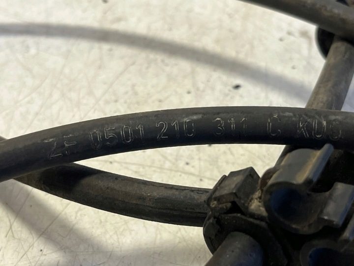 Mercedes-Benz ML W163 трос ручного тормоза правый сторона 0501210311C, фото 4