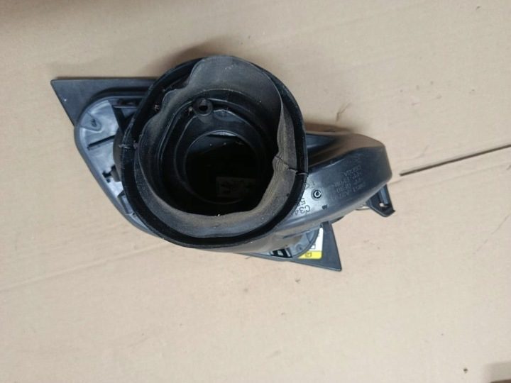 Лючок Горловины бензобака Ford Focus MK3 ХЭТЧБЕК 5B 2010+ ЧЕРНЫЙ ОБЫЧНЫЙ КРАСКА ИДЕАЛ, фото 5