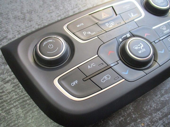 Блок управления климатом Jeep Compass P5VA66DX9AD, фото 2
