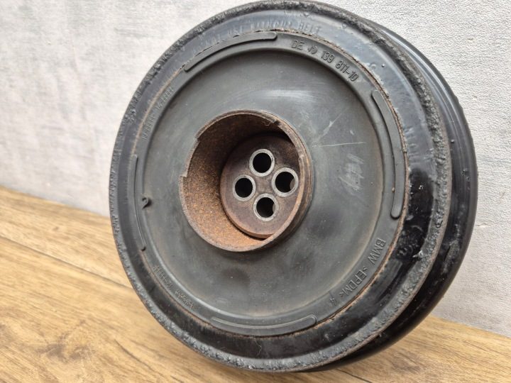BMW F01 F07 F30 F10 F12 F25 F32 3.0D N57 ШКИВ ГАСИТЕЛЬ КОЛЕБАНИЙ 8515002, фото 2
