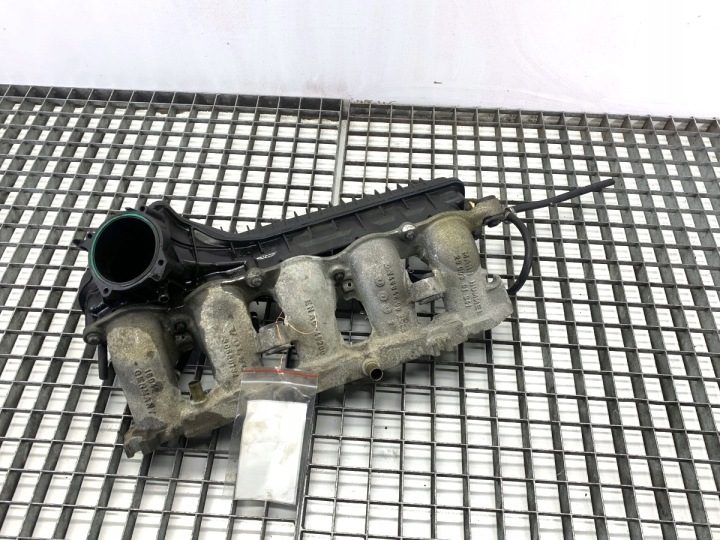 Впускной коллектор Volvo V70 III 30650184 2.5 200 л.с. 07-16, фото 2