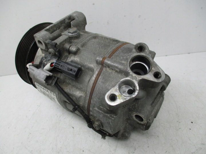 Компрессор кондиционера Renault Laguna III 2,0 dCi 2008 г., фото 6