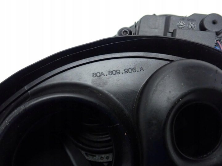ЛЮЧОК ГОРЛОВИНЫ БЕНЗОБАКА КРЫШКА 80A809906A AUDI Q5 II 80A FY 2.0 TDI 22 г., фото 4