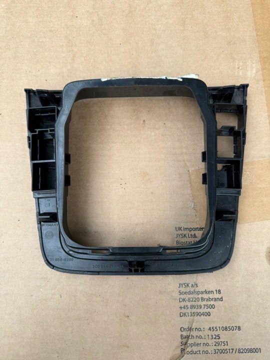 Рамка кулисы Passat B6 2.0 TDI 16V 3C0864263, фото 4