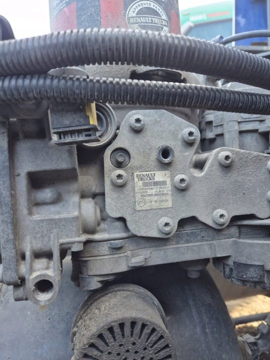 Клапан осушитель воздуха APM Volvo FH 4 FM 4 FMX 4 Euro 6, фото 2
