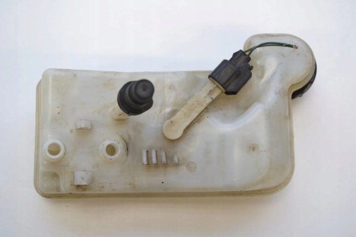 Ford OE 03350890341 бачок тормозной жидкости, фото 3