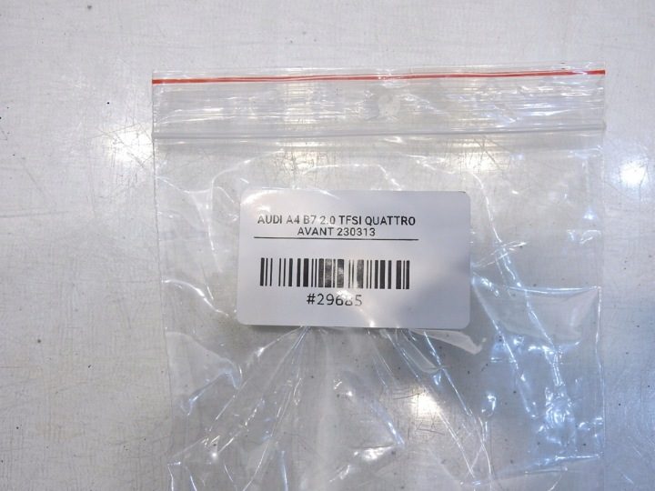 Датчик детонации Audi A4 B7 2.0 TFSI 030905377C, фото 4