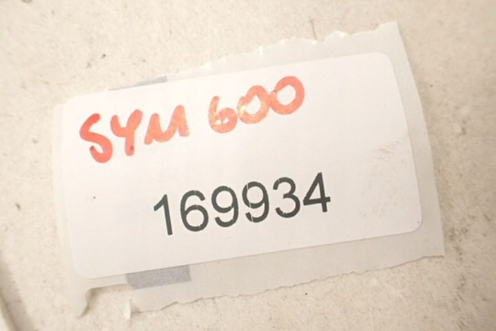 SYM Квадроцикл Rider 600 Крыло переднее подкрылок пластики, фото 14