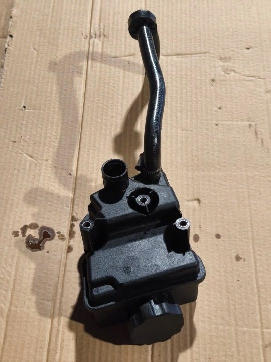 MERCEDES БАК ЖИДКОСТИ ГИДРОУСИЛИТЕЛЯ A0004602483, фото 2