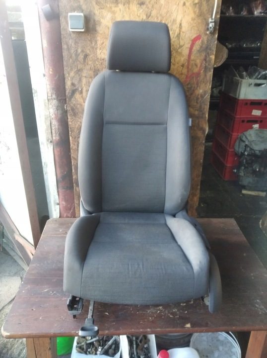 СИДЕНЬЕ ВОДИТЕЛЯ VW GOLF V 5D ХЭТЧБЕК, фото 1