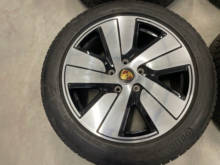 Комплект колес Zimowych Porsche Taycan 19'' 9J1073604BB, фото 3