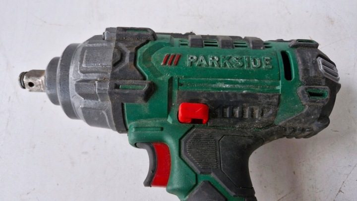 Аккумуляторный Ударный гайковерт PARKSIDE PASSK 20-Li 20V 400 Нм +Кейс Насадки, фото 4