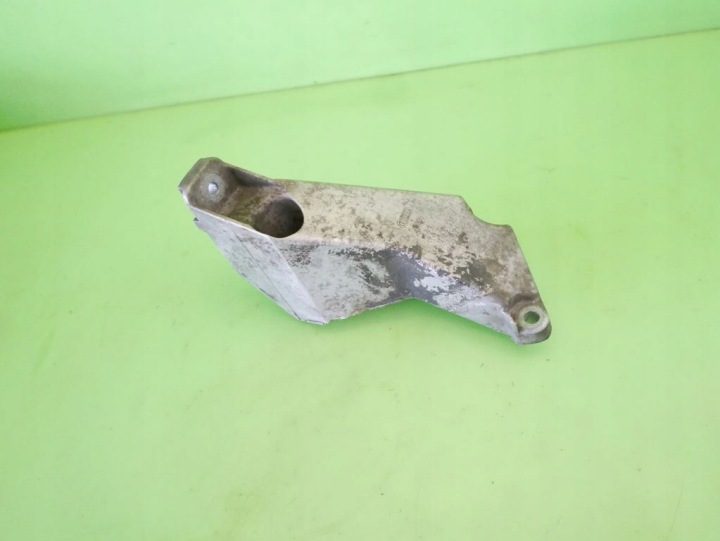 КРОНШТЕЙН ДВИГАТЕЛЯ 8E0199307A AUDI A4 B6 2.0, фото 2