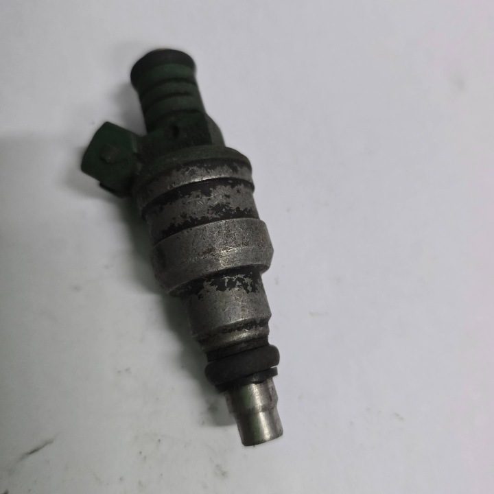 Volkswagen PASSAT B5 Топливная форсунка 280150905, фото 2