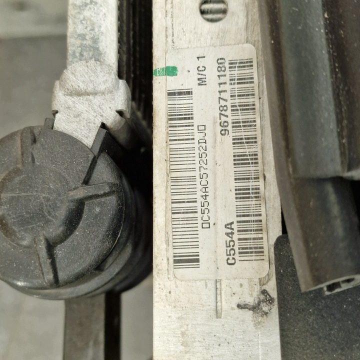 Комплект радиаторов вентилятор Opel Citroen Toyota Peugeot 2.0HDI 9816746580, фото 5