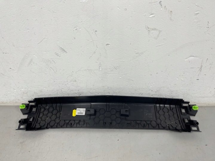 Ozdoba крышки багажника после środku Mercedes EQS 580 A2977404500 2021-, фото 5