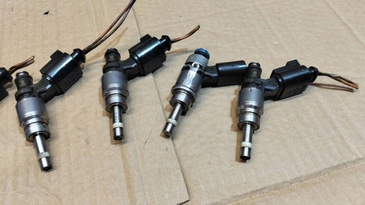 Форсунка Audi A8 D3 Q7 4L S5 S4 4.2 FSI 079906036C, фото 4