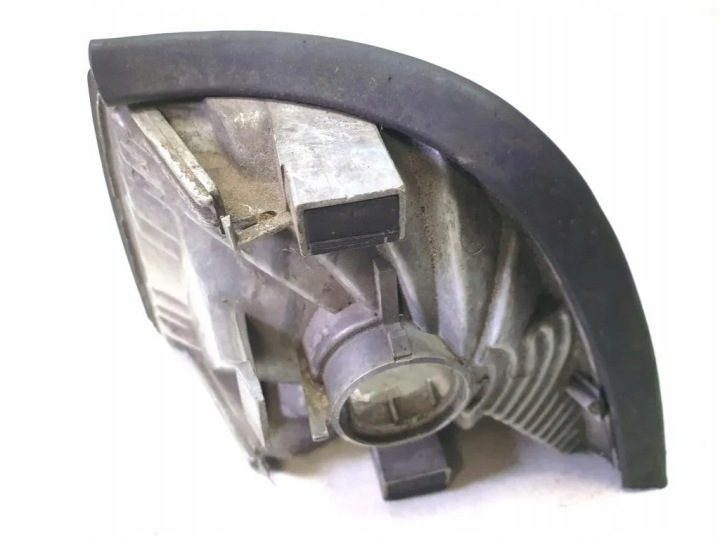 Передняя правая фара поворотника BMW 3 (E36) 54041F05081100R 1998, фото 3