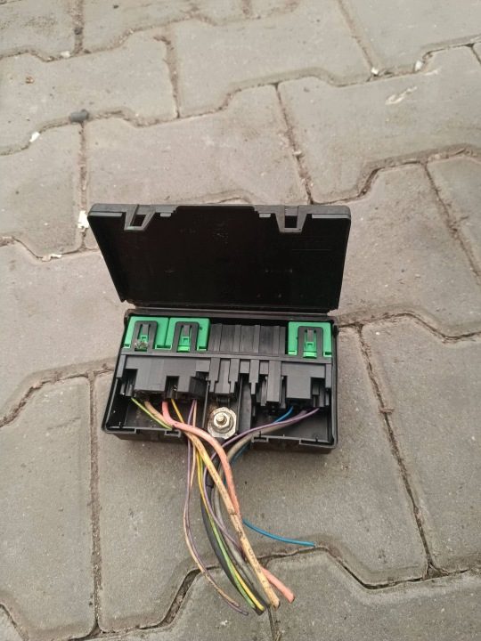 Блок предохранителей в сборе Peugeot 307 11570800, фото 2
