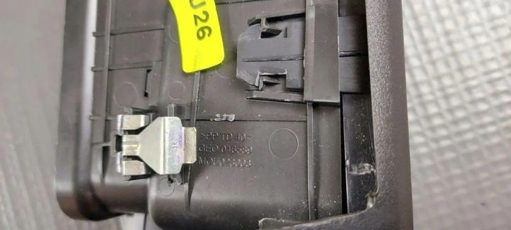 Воздухозаборник консоли PEUGEOT PARTNER ФУРГОН 98170429ZD 1.5L дизель 2022, фото 5