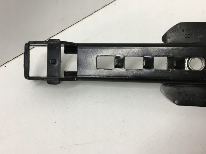 РЕГУЛИРОВКА WYSKOŚCI РЕМНЯ ПОЛЗУНОК AUDI A4 B7 8E0857833A, фото 5