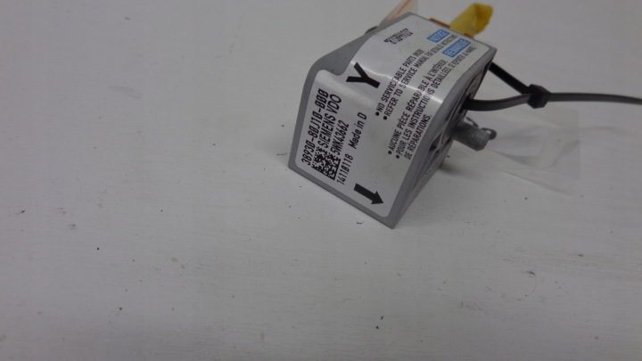 Suzuki OE 38930-80J10-000, фото 2
