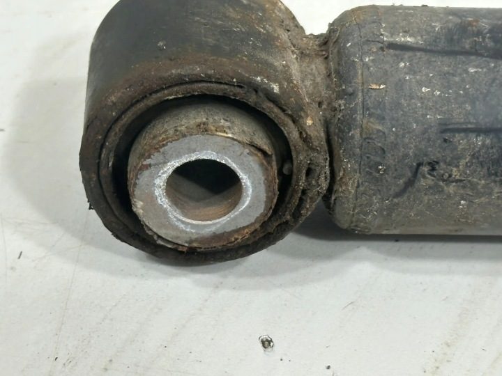Амортизатор задний BMW X2 F39 6888463-01, фото 2