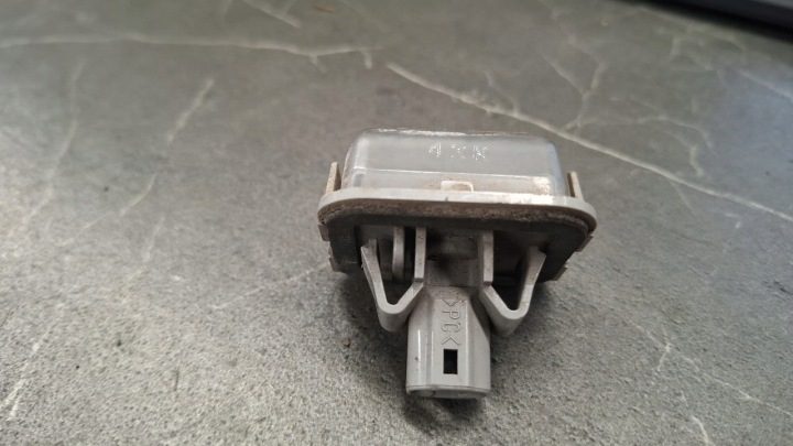 Фонарь номерного знака задний Mazda OE 130-61971, фото 3