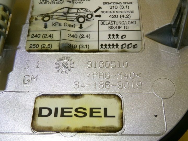 Лючок горловины бензобака Opel Vectra C СЕДАН 2002 КОД КРАСКА: Z157 NR365, фото 6