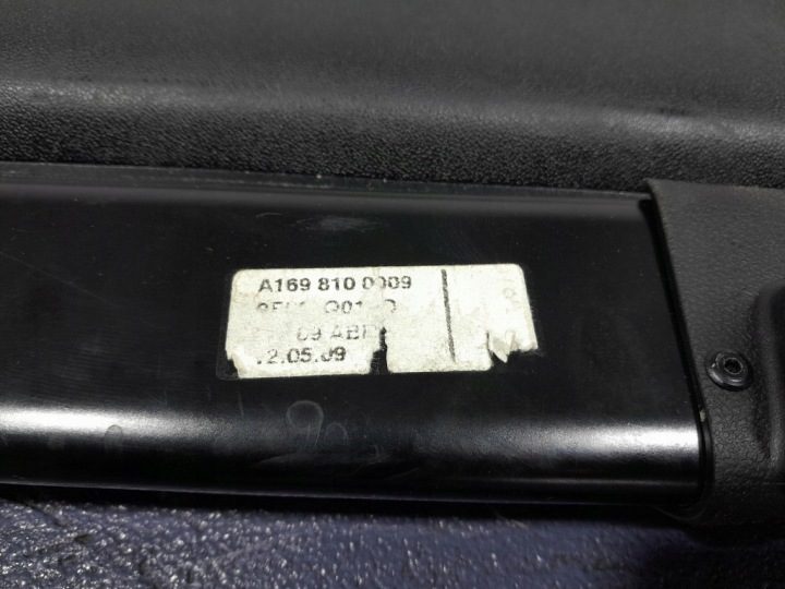 MERCEDES A-КЛАСС W169 РЕСТАЙЛИНГ 08- ШТОРКА БАГАЖНИКА A1698100009, фото 3