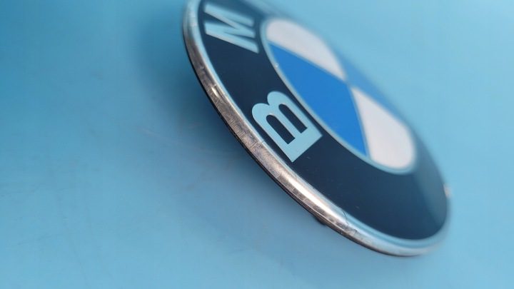 BMW X6 III G06 21 г. ЭМБЛЕМА КАПОТА КРЫШКИ БАГАЖНИКА 7499154 82 мм, фото 5