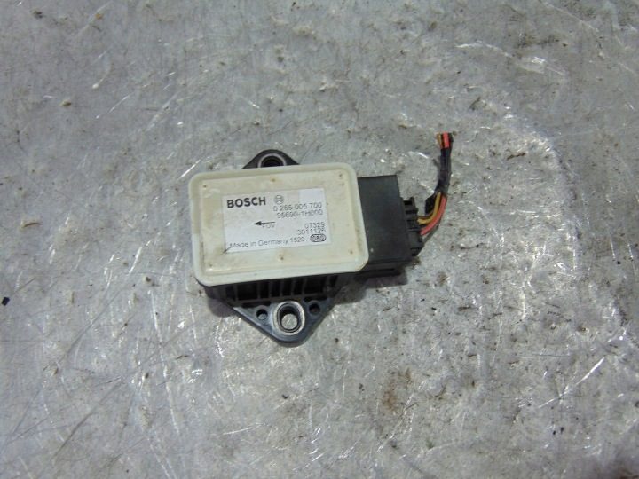 ДАТЧИК ESP HYUNDAI I30 1.6 CRDI 08 г., фото 1