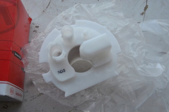 Kia OE 3111207000 топливный фильтр, фото 4