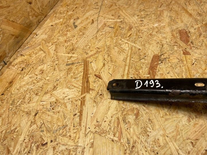 КРОНШТЕЙН БАЧКА ОМЫВАТЕЛЯ AUDI A3 8V 5Q0955443C, фото 2