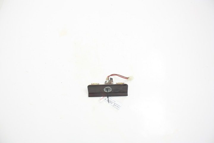 ПРИКУРИВАТЕЛЬ BMW 728 E38, фото 1