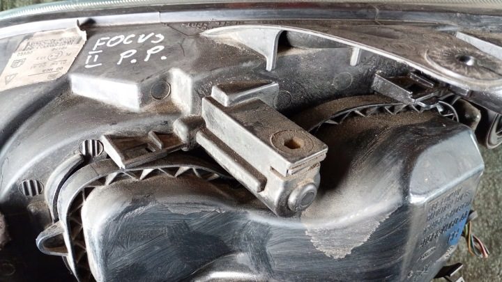 Ford Focus MK2 II Фара правая, фото 9
