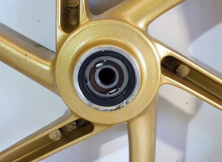 Диск передний 17"x2,50" 44650-MY5-H20 Honda CB 500 PC32 1997-2003 год, фото 2