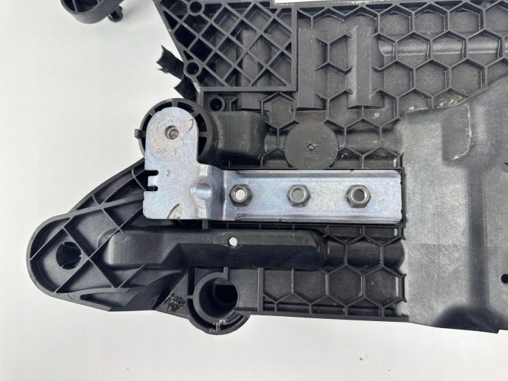 Площадка аккумулятора Audi A3 8Y 20- 1.5 TSI 5WA915331, фото 7