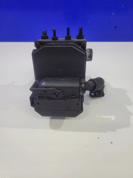 НАСОС ABS AUDI A6 (4B2, C5) 0265225126 17511810 1.9L 96 кВт 2001, фото 4