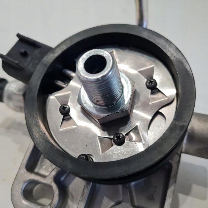 ВЕРХНИЙ КОРПУС ТОПЛИВНОГО ФИЛЬТРА HYUNDAI SONATA V 2.0 CRDI DHF24-00010, фото 3