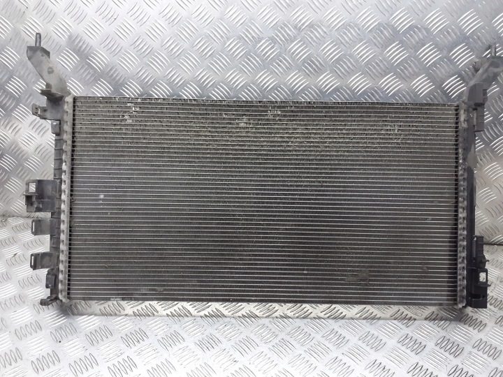 Радиатор охлаждения Renault Laguna III 2.0 DCI 21410005R, фото 2