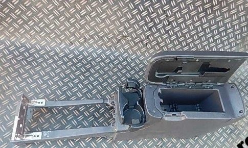 CHRYSLER 300M ПОДЛОКОТНИК ЦЕНТРАЛЬНЫЙ ТОННЕЛЬ КРОНШТЕЙН, фото 2