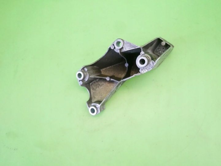 КРОНШТЕЙН ДВИГАТЕЛЯ 8E0199307A AUDI A4 B6 2.0, фото 7