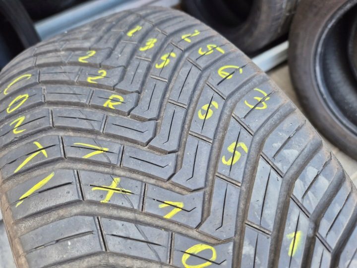 Шина всесезонная Continental AllSeasonContact 235/55R18 100 В сцепление на снегу (3PMSF), фото 2