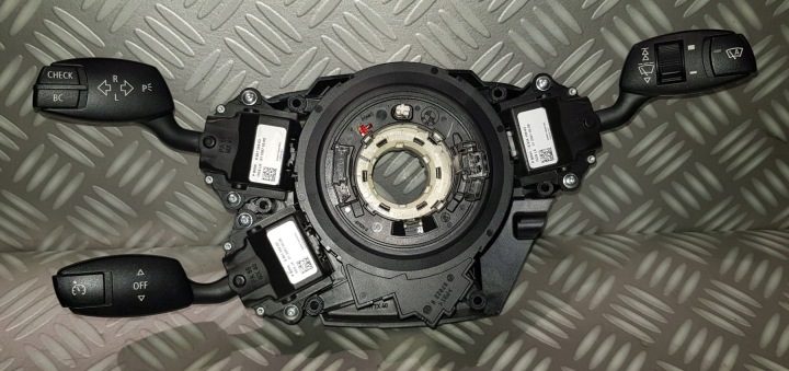 BMW 5 E60 E61 РЕСТАЙЛИНГ ПОДРУЛЕВОЙ ПЕРЕКЛЮЧАТЕЛЬ ШЛЕЙФ ДАТЧИК УГЛА ПОВОРОТА РУЛЯ 9170226, фото 4