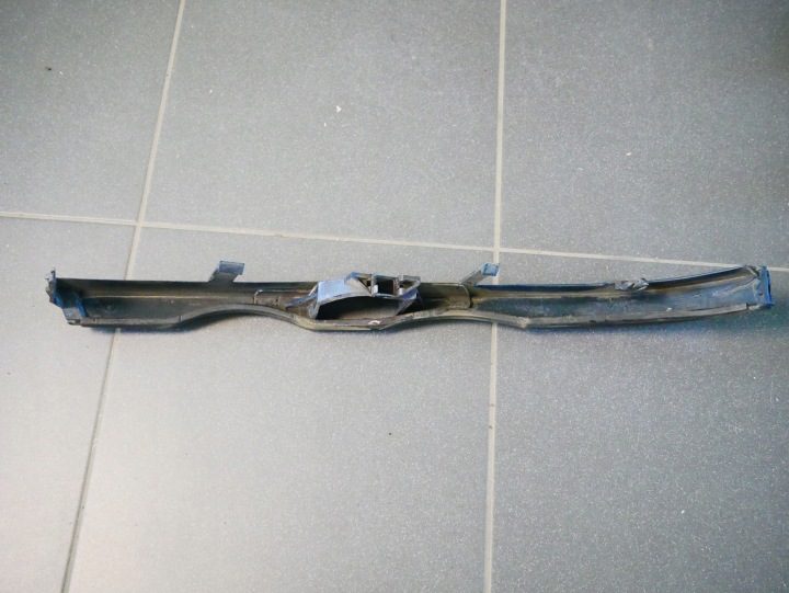 BMW E46 дорестайлинг левый молдинг под фару Brewka ксенон 8227643, фото 3