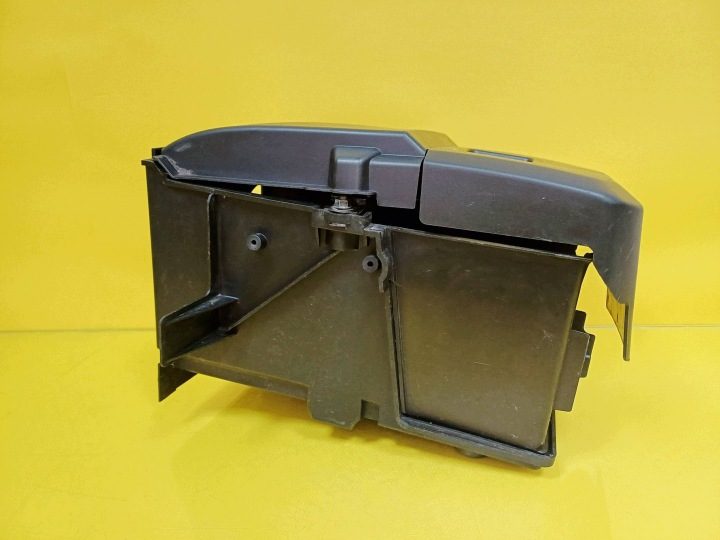Корпус на аккумулятор в сборе Volvo V50 I 30667276 / 3M51-10723-B NR7, фото 8