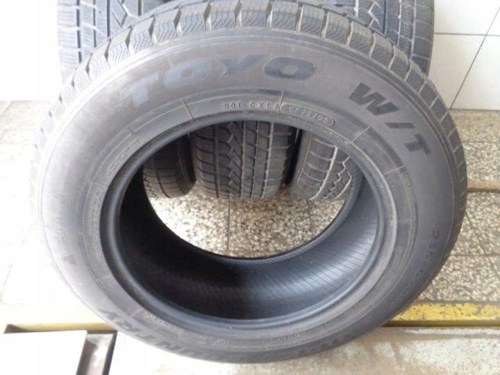 Шина зимняя Toyo Open Country W/T 235/65R17 104 H сцепление на снегу (3PMSF) + Toyo Open Country W/T 235/65R17 108 В (3PMSF), фото 10