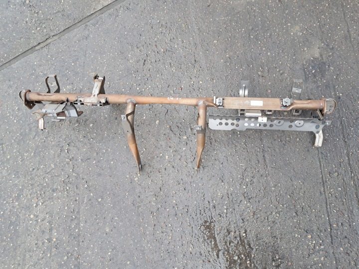 Крепление торпедо каркас BMW E46 седан универсал Европа, фото 2