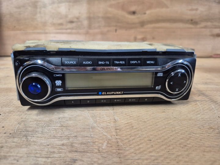 МАГНИТОЛА АВТОМОБИЛЬНАЯ 1-DIN BLAUPUNKT ORLANDO MP46 CD AUX MP3, фото 1